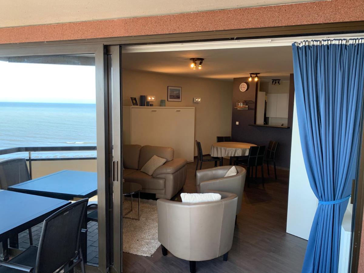 Studio With Seaview Blankenberge Esterno foto