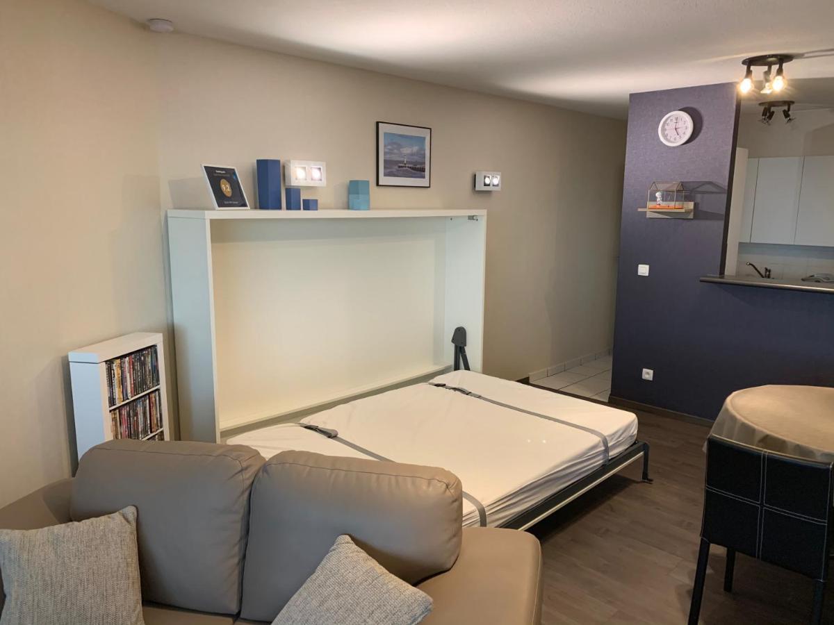 Studio With Seaview Blankenberge Esterno foto